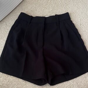 Wilfred effortless shorts